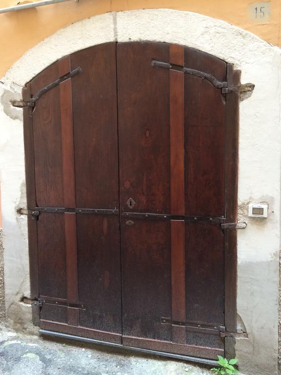 Ferienwohnung Antico Vicolo Salerno Exterior foto